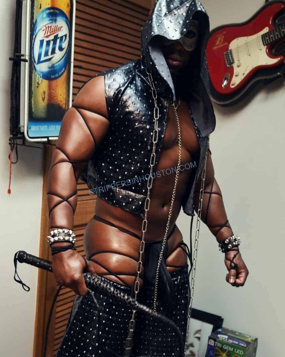 Tiger, Black male stripper available in Houston